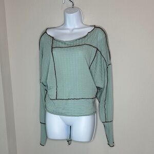 Chic Off-the-Shoulder Light Green Sweater